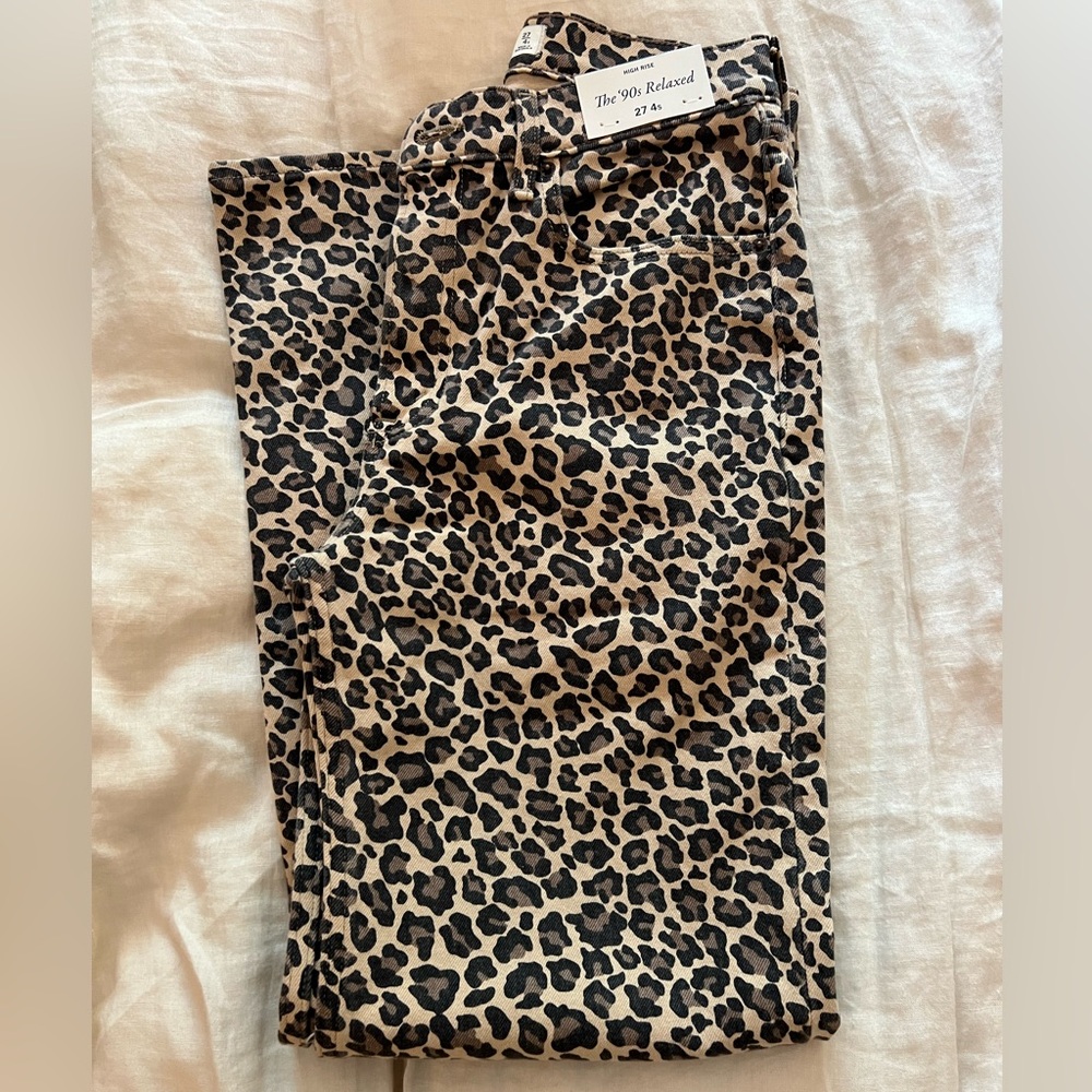 Abercrombie Leopard Print The 90s Relaxed jeans size 27/4s